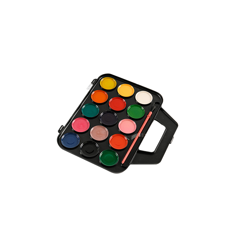 What are the characteristics of watercolor paint